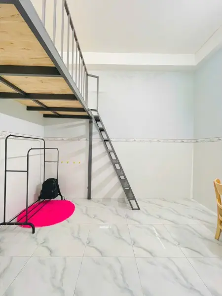Cho Thuê Phòng Sẵn Máy Lạnh - Rộng 35M2 Ngay Lê Đức Thọ - Thống Nhất