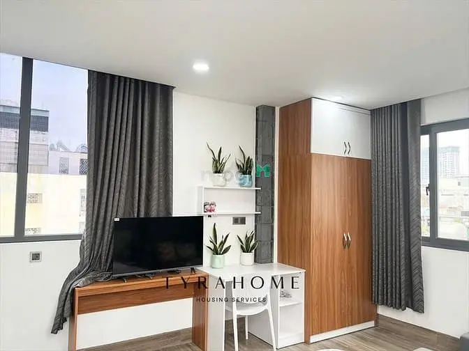 Cho Thuê Studio - Cửa Sổ Tràng Ngập Ánh Sáng