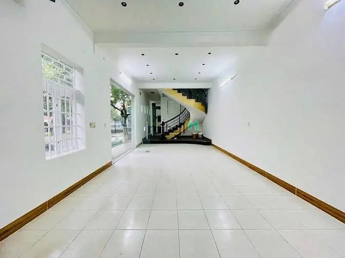 Cho Thuê Nhà Nguyên Căn Góc 2 Mặt Tiền Ngay Khu Dân Cư Bửu Long