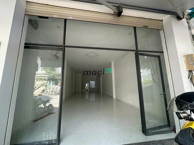 Mặt Bằng Vị Trí Đắt Địa Tại An Phú, Q2 (5X20M)- Trống Suốt Giá 24Tr/Th