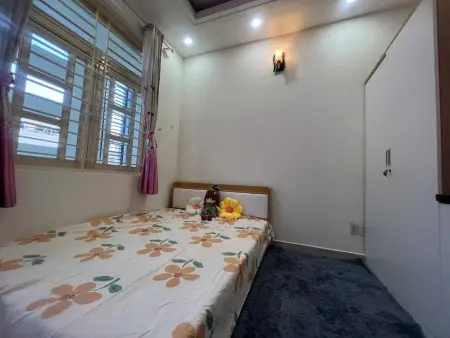 Phòng Đẹp Chính Chủ Full Nội Thất Đ.lạc Long Quân, Tân Bình
