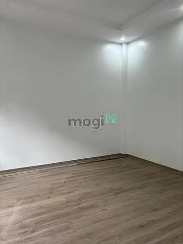 Nhà Đẹp Lô Góc Ngõ Lò Đúc, Giá 8.55 Tỷ, Hơn 26M2X5T, Sân Rộng