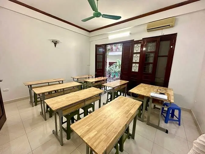 Cho Thuê Phòng Học Tại 52 Quan Nhân