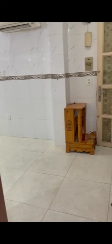 Chung Cư Cũ Ngay Trung Tâm, Tiện Đi Làm Đi Học