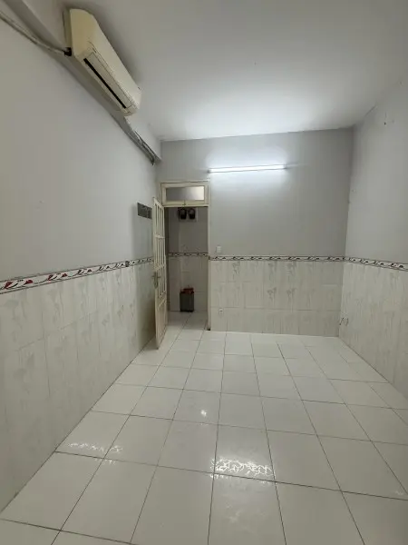 Phòng Cho Thuê Khu Vực Gần Công Viên Lê Thị Riêng - Đại Học Bách Khoa
