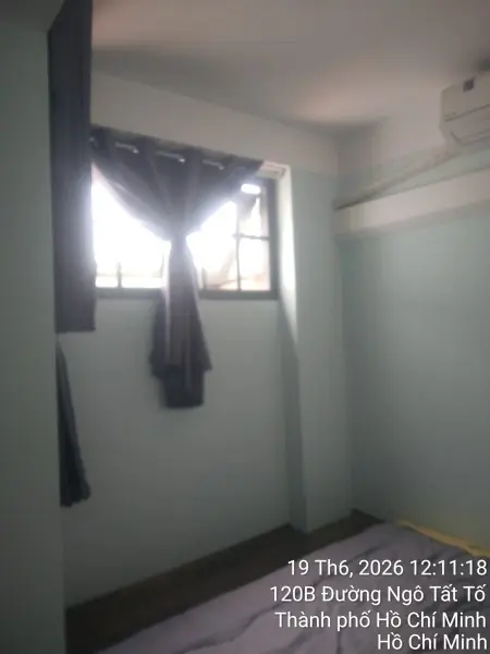 Cho Nữ Độc Thân Thuê Phòng: Lầu 1; 30M2, Máy Lạnh, Tủ Lạnh, Bếp, Tủ, 2 Cửa Sổ, Rèm,...
