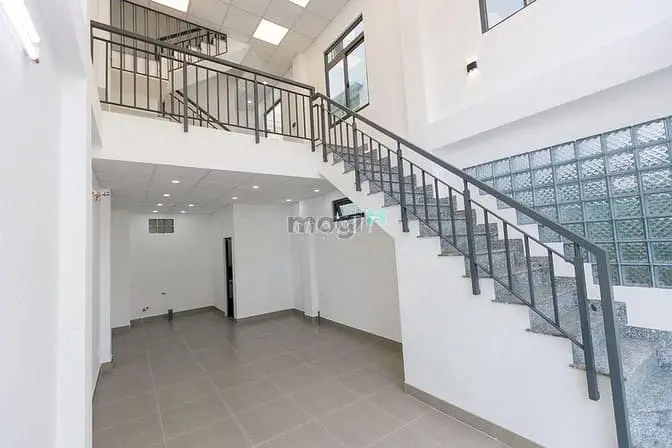 Cho Thuê Nhà Mặt Tiền Số 45 Đường Huỳnh Tịnh Của, P.8, Q.3