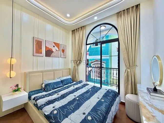 Phan Xích Long - Hxh 1 Trục - 4 Tầng Full Nội Thất Cao Cấp - Chỉ Hơn 7
