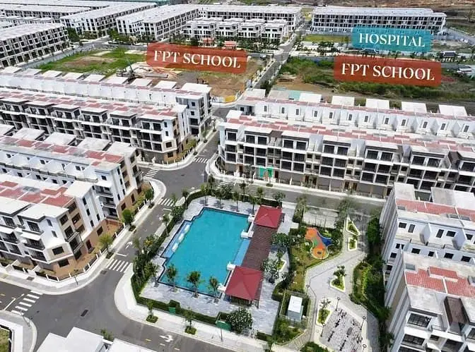 Bán Giá Tốt Shop Long Hậu Góc 2 Mặt Tiền Đường Thái Sơn, Xây 4,5 Lầu