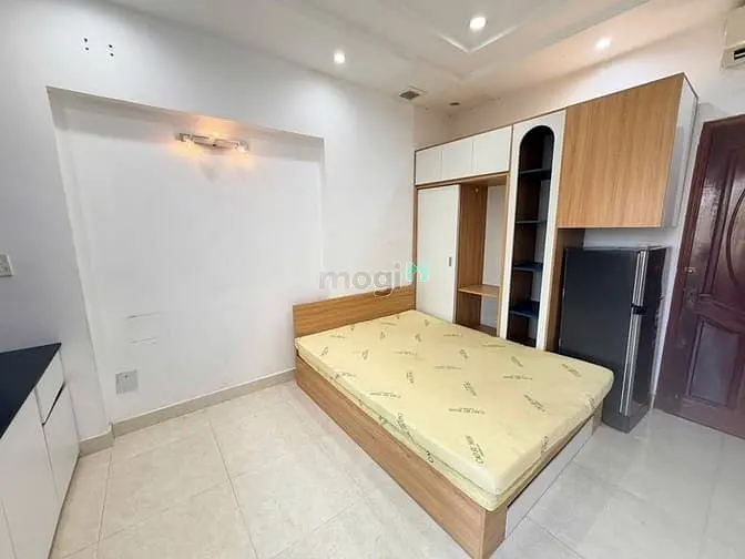 Studio Balcony Full Nội Thất Thang Máy Ngay Trần Khắc Chân Tân Định