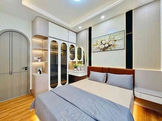 Bán Nhà Mới Ở Ngay Hoàng Bật Đạt - 42M2 - Chợ Phạm Văn Bạch - 5X Tỷ
