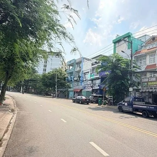 Bán Lô Đất Mặt Tiền Số 149 Man Thiện P.hiệp Phú Quận 9