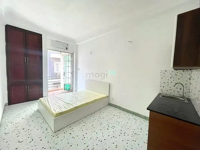 Studio Balcony Full Nội Thất Thang Máy Ngay Mạc Đỉnh Chi Đakao