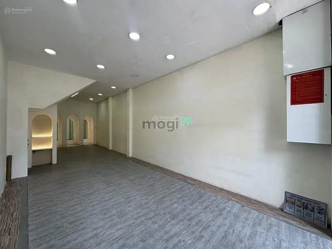 Cho Thuê Nhà Mặt Tiền 369 Nguyễn Trãi Phường 7 Quận 5