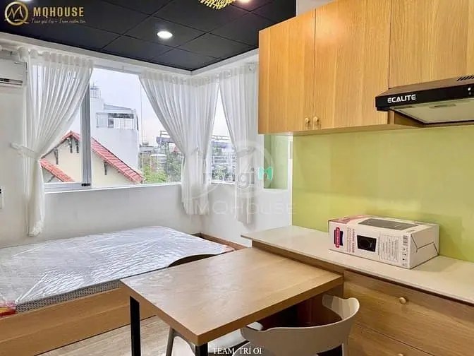 Cho Thuê Căn Hộ Dạng Studio - Cửa Sổ Nhiều Áng Sáng