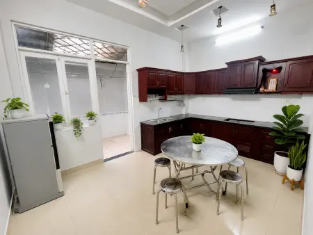 Ngay Lê Văn Việt, Khu Cnc Dt 50M2 – Phòng Phòng Ngủ Riêng, Siêu Rộng – Tầng Trệt Không Phải Leo Lầu