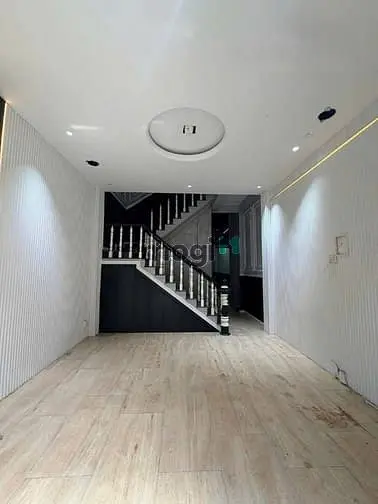 Mb Quốc Hương Thảo Điền (4.3X30.5M) Vị Trí Đẹp Sầm Uất, Trệt+Lầu. 70Tr
