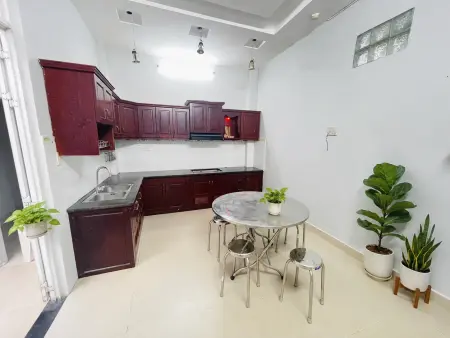 Ngay Lê Văn Việt, Khu Cnc Dt 50M2 – Phòng Phòng Ngủ Riêng, Siêu Rộng – Tầng Trệt Không Phải Leo Lầu