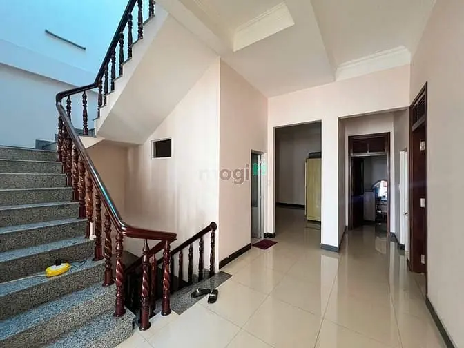 Bán Nhà Mặt Tiền Nguyễn Lương Bằng Phường Pleiku Gia Lai