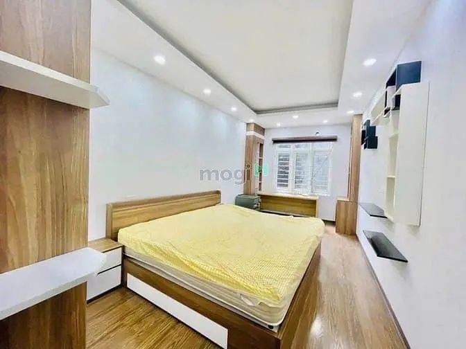 Hàng Hot Nhất Quận Đống Đa.mặt Ngõ Kinh Doanh.40M Nhỉnh 7 Tỷ