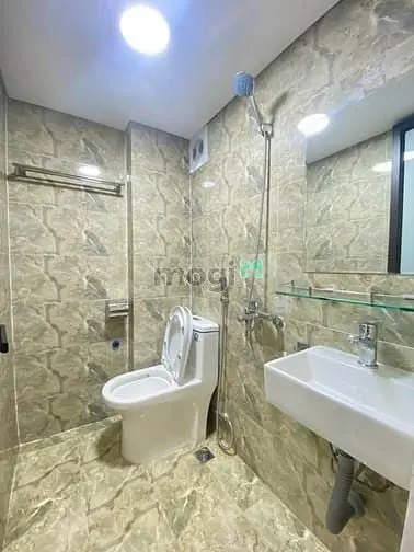 Bán Nhanh Nhà Mặt Ngõ Đội Cấn, Bđ Giá 5.8 Tỷ, 22M2X3T, Thiện Chí Bán