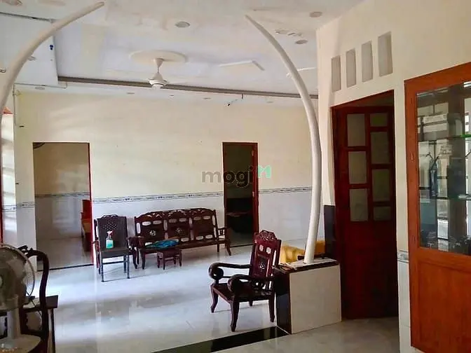Cho Thuê Nhà - Kho - Ao Cá 1500M2 Gần Ngã 5 Hải Dương, P.trảng Dài