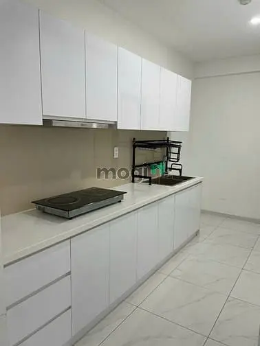 Cho Thuê Căn 2 Ngủ Dlusso - Giá 13,5 Triệu/Tháng - Có Ít Nội Thất