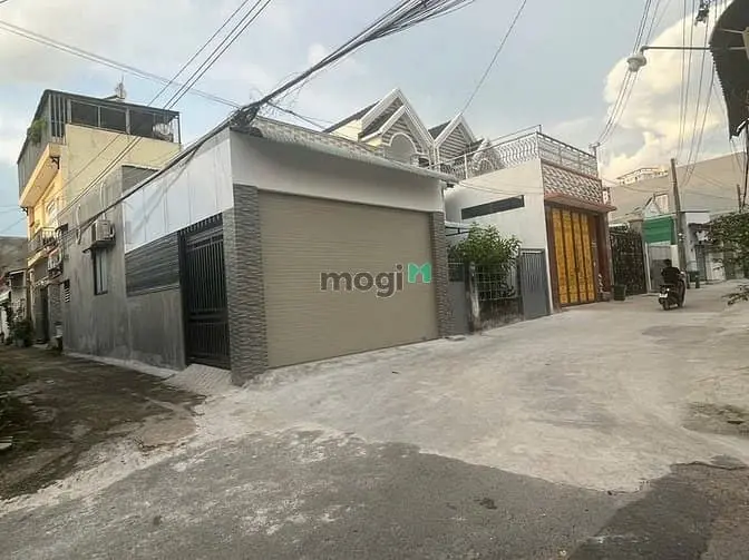 Bán Căn Góc 2 Mặt Tiền Khu Giáo Viên Tam Hiệp- Đường 6M Ô Tô Né Nhau