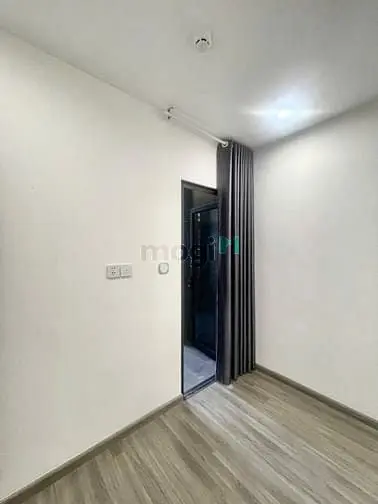 Cho Thuê 2Pn Bếp Rèm Tiện Nghi Glory Heights Gần Vincom Mega Mall