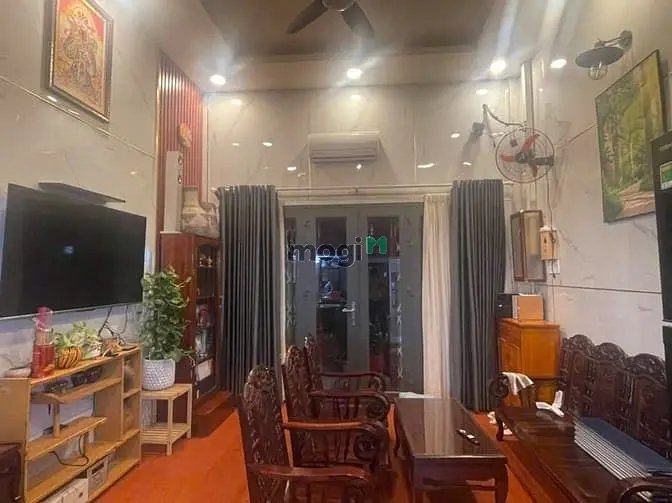 Giảm Sâu Nhà Nguyễn Trãi,Q5-4Tỷ-Dt:66M2-2Pn2Wc-Shr
